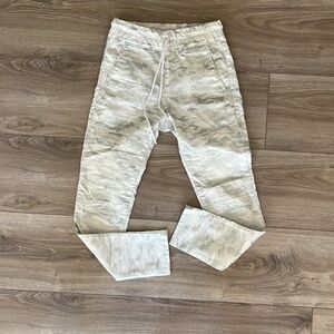 Bevy Flog White Camo Pants Size 24